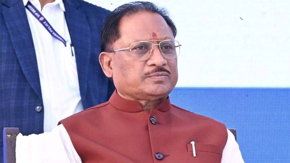 आईईडी विस्फोट में शहीद हुए एएसपी आकाश राव गिरपुंजे को सीएम साय ने दी श्रद्धांजलि आईईडी विस्फोट में शहीद हुए एएसपी आकाश राव गिरपुंजे को सीएम साय ने दी श्रद्धांजलि