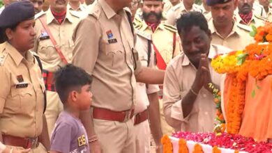 राजकीय सम्मान के साथ शहीद ASP आकाश गिरपुंजे का हुआ अंतिम संस्कार , सीएम विष्णुदेव साय ने दी अंतिम श्रद्धांजलि