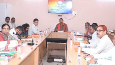 रायपुर : सरकारी मेडिकल कॉलेज बनें जनता की पहली पसंद : स्वास्थ्य मंत्री जायसवाल