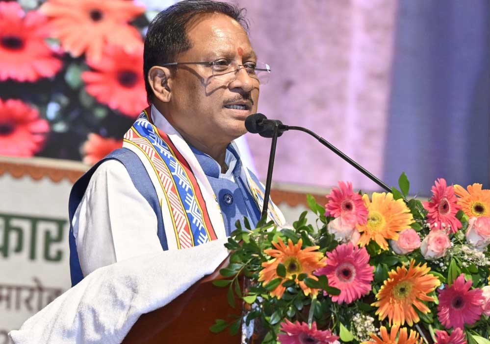 रायपुर : मुख्यमंत्री ने सार्थक एवं रक्षक अभियान का किया शुभारंभ रायपुर : मुख्यमंत्री ने सार्थक एवं रक्षक अभियान का किया शुभारंभ