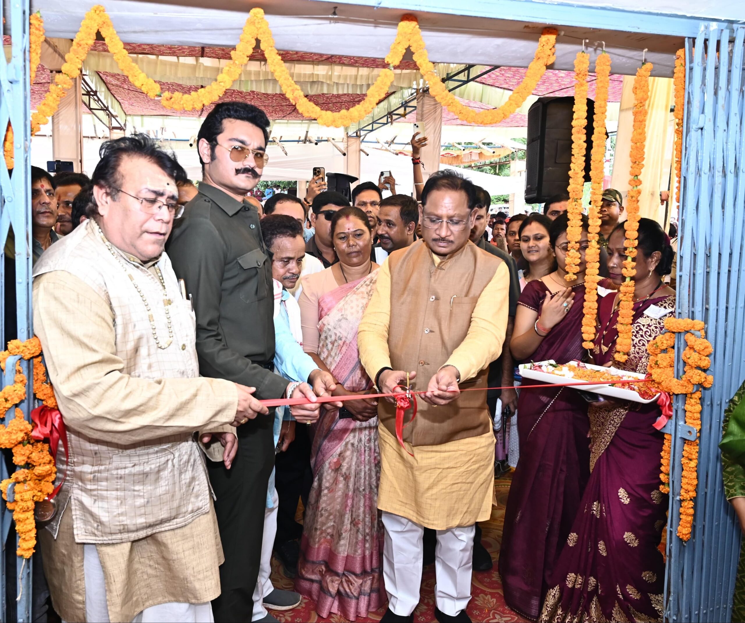 तपकरा को मिली नई पहचान: मुख्यमंत्री साय ने तहसील कार्यालय का किया शुभारंभ, नगर पंचायत का दर्जा देने की घोषणा…