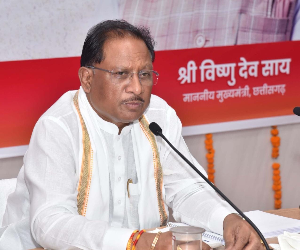 CG News: कलाकारों के सपनों को मिलेगा मंच, पुरखौती मुक्तांगन के सामने बनेगा भव्य कलाग्राम, छत्तीसगढ़ सरकार देगी 10 एकड़ भूमि निःशुल्क… CG News: कलाकारों के सपनों को मिलेगा मंच, पुरखौती मुक्तांगन के सामने बनेगा भव्य कलाग्राम, छत्तीसगढ़ सरकार देगी 10 एकड़ भूमि निःशुल्क…