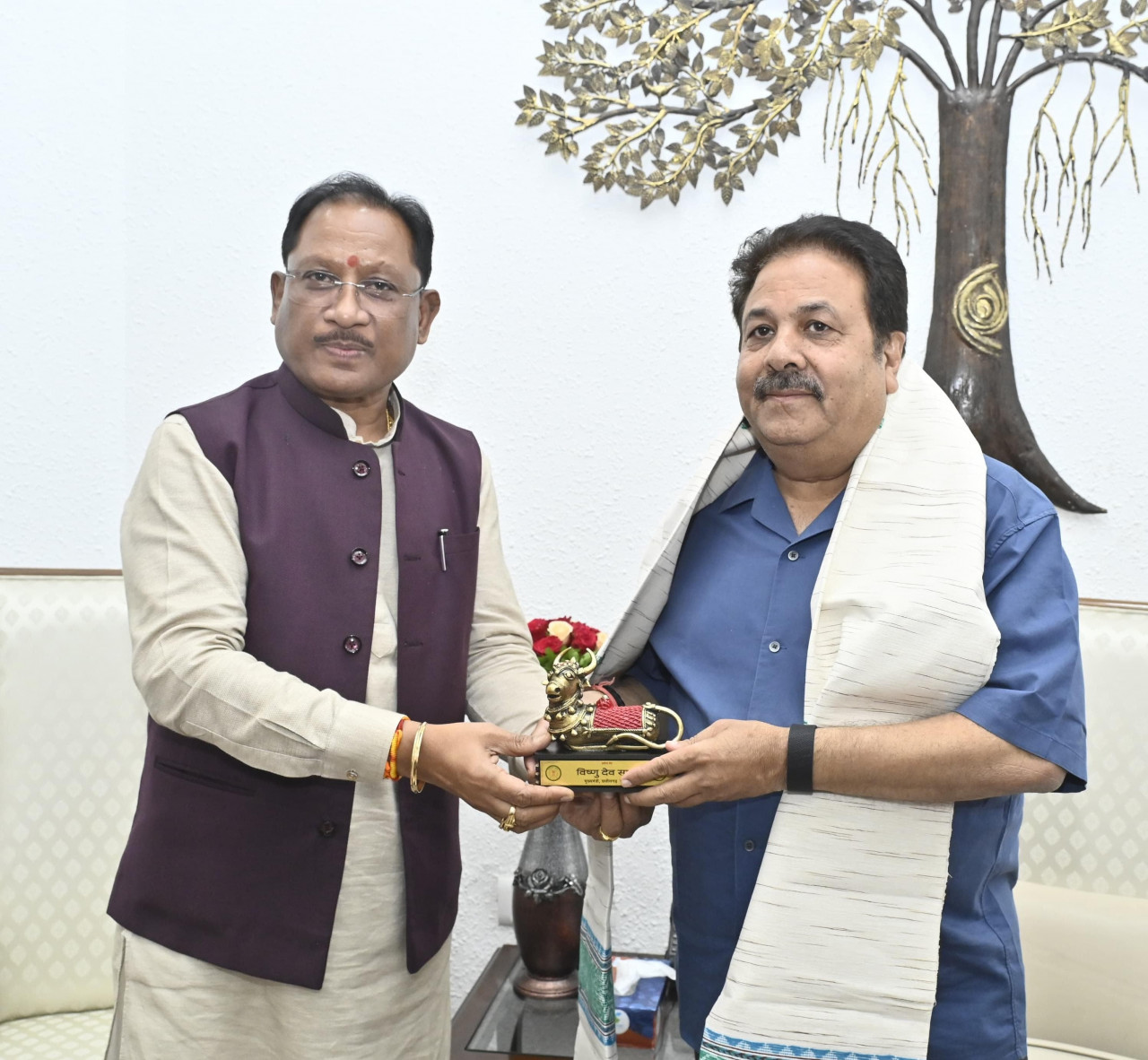 CG NEWS: मुख्यमंत्री विष्णु देव साय से मिले BCCI उपाध्यक्ष राजीव शुक्ला, छत्तीसगढ़ में खेलों के विकास और अधोसंरचना विस्तार पर हुई चर्चा….
