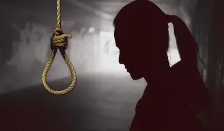 CG Crime: तहसीलदार की असिस्टेंट प्रोफेसर बेटी ने की आत्महत्या, सुसाइड नोट में जाहिर किया दर्द….