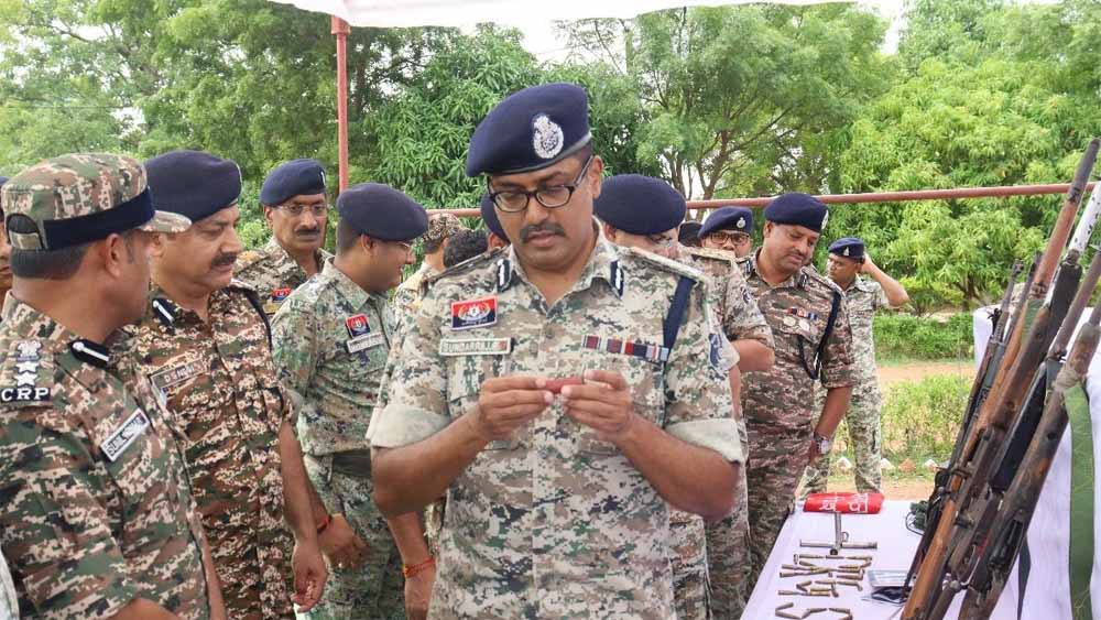 नेशनल पार्क मुठभेड़ में बरामद किया गया, 7 माओवादियों में से 5 की हुई शिनाख्तगी नेशनल पार्क मुठभेड़ में बरामद किया गया, 7 माओवादियों में से 5 की हुई शिनाख्तगी