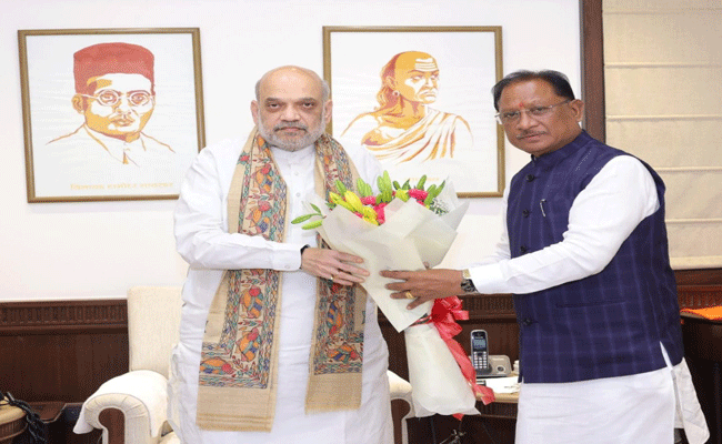 छत्तीसगढ़ के मुख्यमंत्री विष्णुदेव साय ने केंद्रीय गृहमंत्री से की मुलाकात छत्तीसगढ़ के मुख्यमंत्री विष्णुदेव साय ने केंद्रीय गृहमंत्री से की मुलाकात
