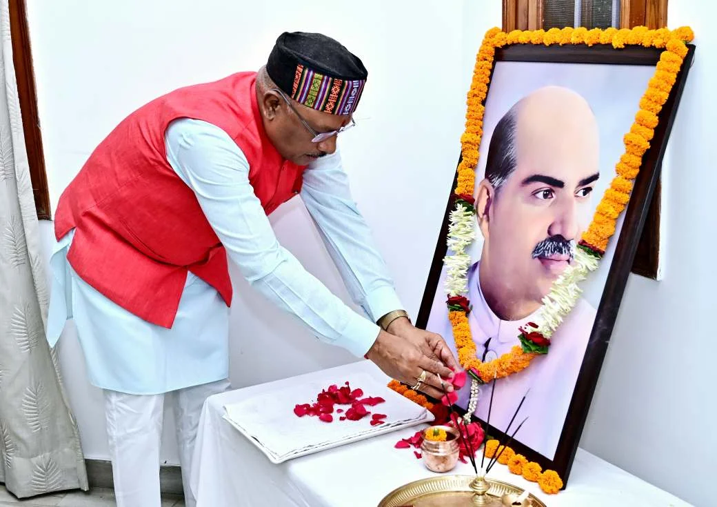 CG News- मुख्यमंत्री विष्णु देव साय ने डॉ. श्यामा प्रसाद मुखर्जी की पुण्यतिथि पर किया नमन…