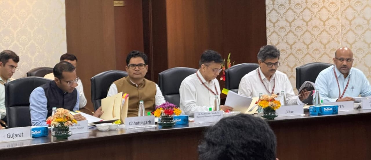 CG NEWS: जीएसटी GoM की बैठक में शामिल हुए छत्तीसगढ़ के वित्त मंत्री ओ.पी. चौधरी, पंजीयन में तकनीक और फर्जी ITC पर रोक के दिए सुझाव….
