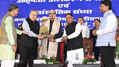राजनीतिक प्रतिबद्धताओं से ऊपर उठकर लोकहित और लोक कल्याण को दें प्राथमिकता – राज्यपाल रमेन डेका….