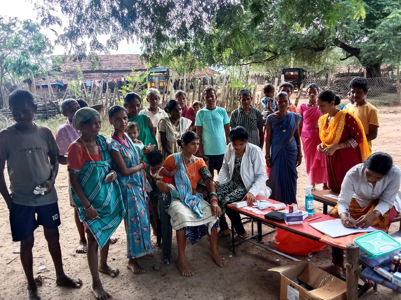 मुख्यमंत्री विष्णु देव साय के नेतृत्व में बस्तर में गूंज रही है विकास की आवाज – ‘नियद नेल्ला नार’ से शासन पहुँचा विश्वास के द्वार तक…