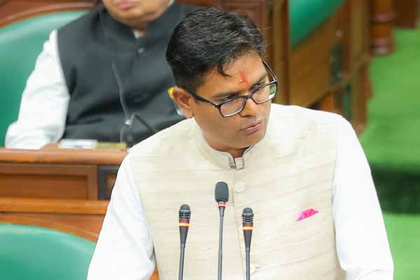 मानसून सत्र में छत्तीसगढ़ बनाएगा रिकॉर्ड, देश में पहली बार पेश होंगे पेंशन फंड और ग्रोथ एंड स्टेबिलिटी फंड एक्ट…